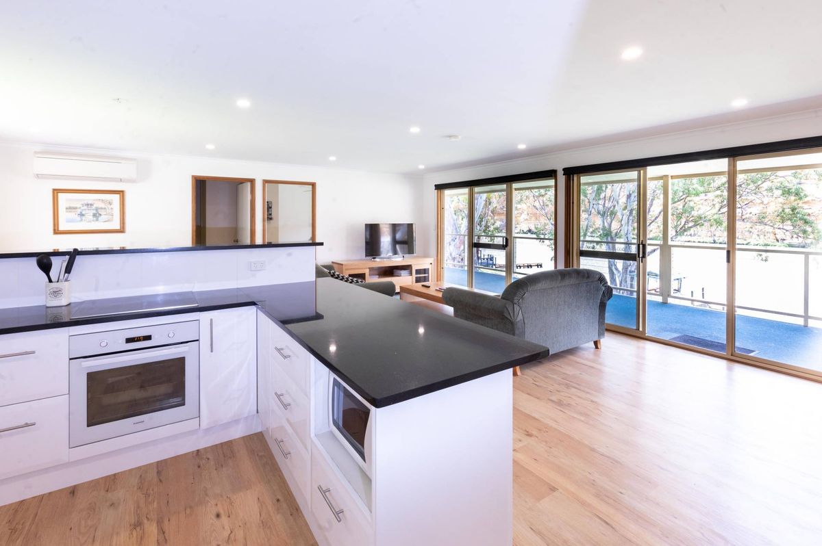 109 Rob Loxton Road, Walker Flat River Shack Rentals