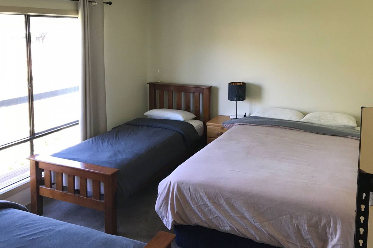 9 Victoria Street, Swan Reach River Shack Rentals