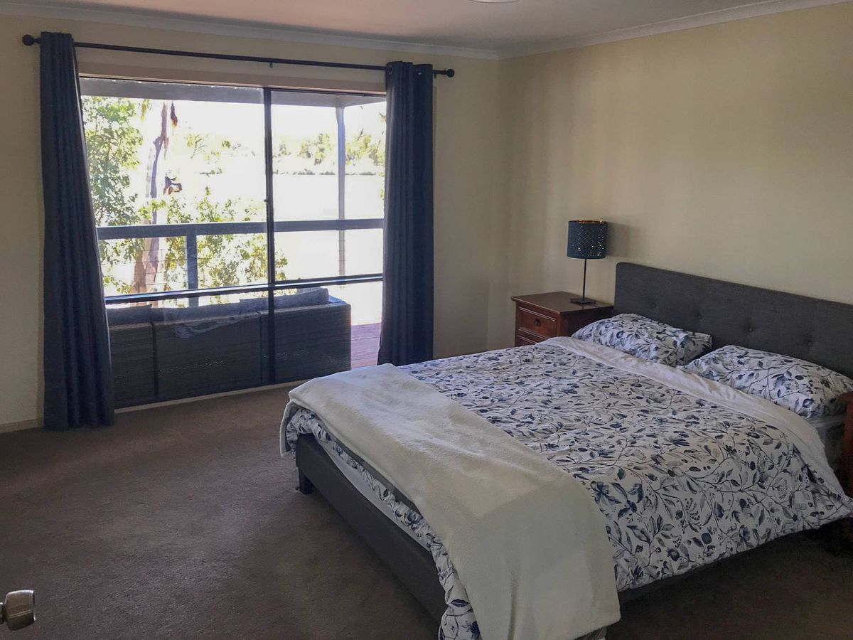 9 Victoria Street, Swan Reach River Shack Rentals