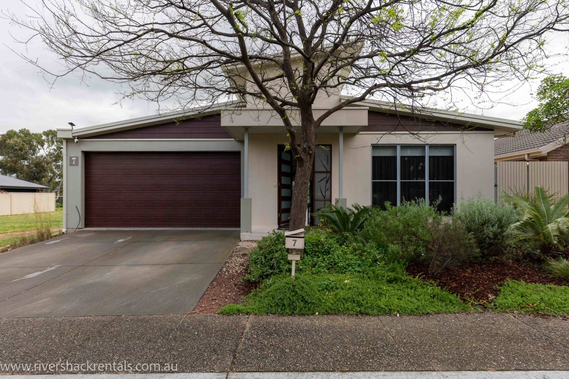 7 Wetlands Close Murray Bridge River Shack Rentals